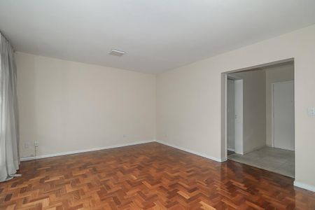 Apartamento para alugar com 120m², 3 quartos e 1 vagaSala