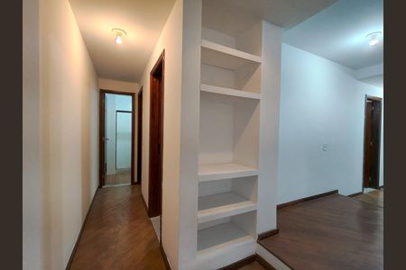 Apartamento à venda com 60m², 1 quarto e 1 vaga Apartamento à venda com 60m², 1 quarto e 1 vagaCorredor