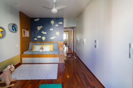Apartamento à venda com 180m², 2 quartos e 2 vagasSuíte 2