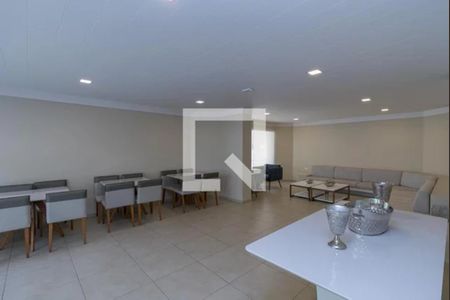 Apartamento à venda com 180m², 2 quartos e 2 vagasSalão de festas