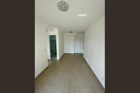 Sala de apartamento à venda com 2 quartos, 60m² em Alphaville Residencial Um, Barueri
