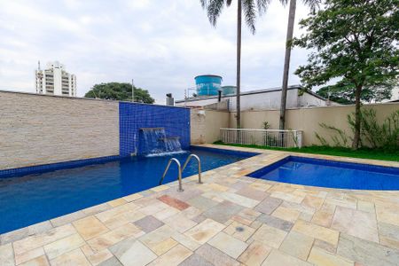 Apartamento para alugar com 70m², 2 quartos e 2 vagasPiscina