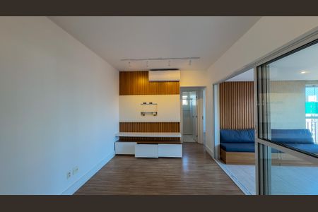 Apartamento para alugar com 70m², 2 quartos e 2 vagasSala