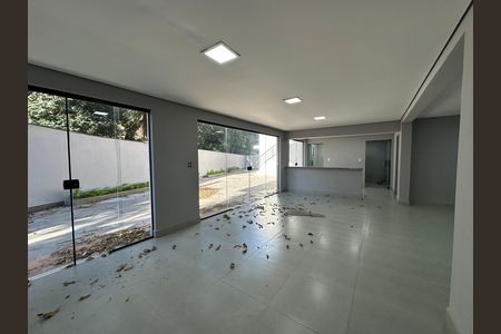 Casa de condomínio para alugar com 400m², 4 quartos e 2 vagas Casa de condomínio para alugar com 400m², 4 quartos e 2 vagasSalão de Festas
