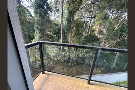 Casa de condomínio para alugar com 400m², 4 quartos e 2 vagas Casa de condomínio para alugar com 400m², 4 quartos e 2 vagasVaranda
