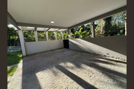 Casa de condomínio para alugar com 400m², 4 quartos e 2 vagas Casa de condomínio para alugar com 400m², 4 quartos e 2 vagasGaragem