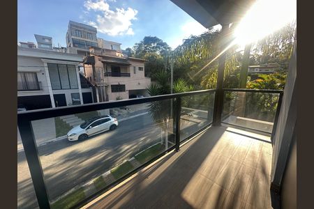 Casa de condomínio para alugar com 400m², 4 quartos e 2 vagas