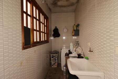 Área de Serviço da Casa 2 de casa à venda com 4 quartos, 200m² em Vila Floresta, Santo André