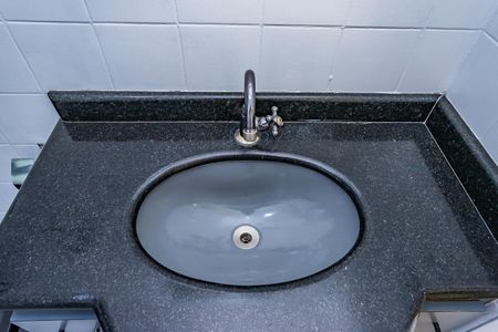 Apartamento à venda com 53m², 2 quartos e 1 vaga Apartamento à venda com 53m², 2 quartos e 1 vagaBanheiro social