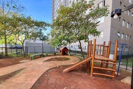 Apartamento para alugar com 42m², 2 quartos e sem vaga Apartamento para alugar com 42m², 2 quartos e sem vagaPlayground