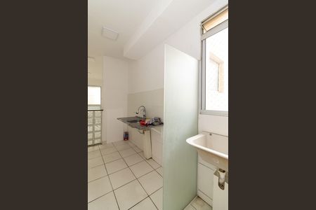 Apartamento para alugar com 43m², 2 quartos e 1 vaga Apartamento para alugar com 43m², 2 quartos e 1 vagaCozinha e Área de Serviço