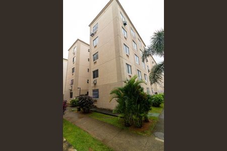 Fachada do bloco de apartamento para alugar com 2 quartos, 43m² em Padre Miguel, Rio de Janeiro