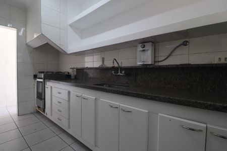 Casa para alugar com 200m², 3 quartos e 2 vagasCozinha
