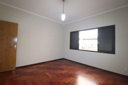 Casa para alugar com 200m², 3 quartos e 2 vagasQuarto 3