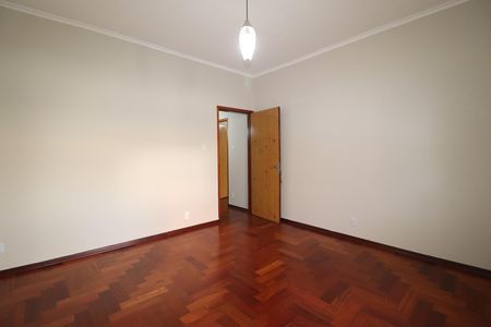 Casa para alugar com 200m², 3 quartos e 2 vagasQuarto 3