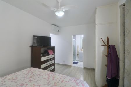 Apartamento para alugar com 170m², 3 quartos e 2 vagas Apartamento para alugar com 170m², 3 quartos e 2 vagasSuíte