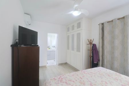 Apartamento para alugar com 170m², 3 quartos e 2 vagas Apartamento para alugar com 170m², 3 quartos e 2 vagasSuíte