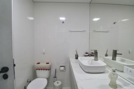 Apartamento para alugar com 170m², 3 quartos e 2 vagas Apartamento para alugar com 170m², 3 quartos e 2 vagasBanheiro Social