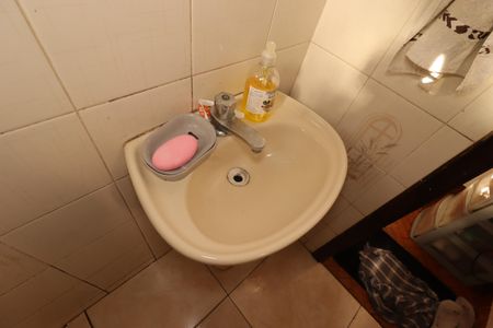 Casa à venda com 168m², 3 quartos e 2 vagasBanheiro da Suíte 