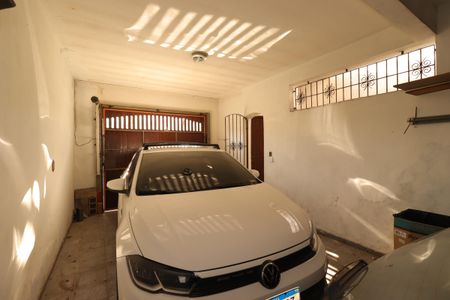Casa à venda com 168m², 3 quartos e 2 vagasGaragem