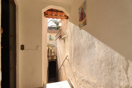 Casa à venda com 168m², 3 quartos e 2 vagasEntrada