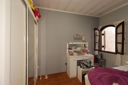 Casa à venda com 168m², 3 quartos e 2 vagasQuarto 1