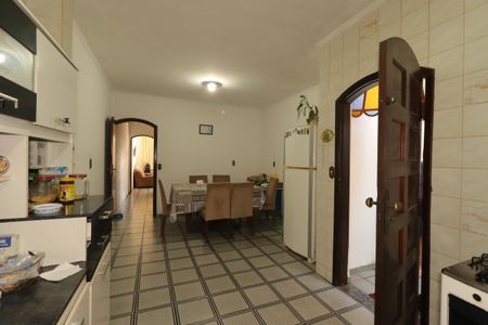 Casa à venda com 168m², 3 quartos e 2 vagasCozinha