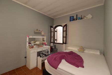 Casa à venda com 168m², 3 quartos e 2 vagasQuarto 1