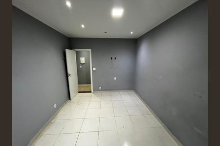 Quarto 1 de casa de condomínio para alugar com 2 quartos, 60m² em Anchieta, Nilópolis