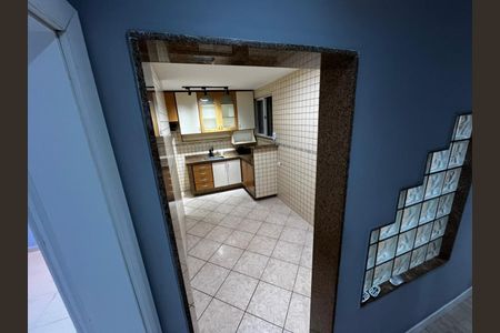 Casa de condomínio para alugar com 60m², 2 quartos e 2 vagas Casa de condomínio para alugar com 60m², 2 quartos e 2 vagasCozinha