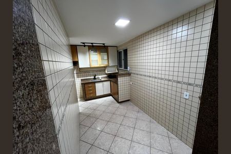 Casa de condomínio para alugar com 60m², 2 quartos e 2 vagas Casa de condomínio para alugar com 60m², 2 quartos e 2 vagasCozinha