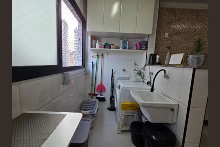 Área de Serviço de apartamento para alugar com 2 quartos, 74m² em Guilhermina, Praia Grande