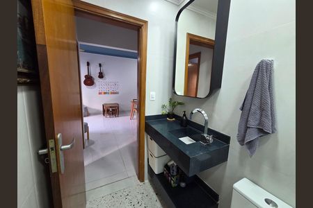 Apartamento para alugar com 74m², 2 quartos e 1 vaga Apartamento para alugar com 74m², 2 quartos e 1 vagaBanheiro