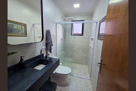 Apartamento para alugar com 74m², 2 quartos e 1 vaga Apartamento para alugar com 74m², 2 quartos e 1 vagaBanheiro