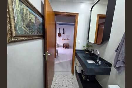 Apartamento para alugar com 74m², 2 quartos e 1 vaga Apartamento para alugar com 74m², 2 quartos e 1 vagaBanheiro
