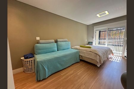 Casa de condomínio à venda com 1200m², 6 quartos e 7 vagasQuarto 3