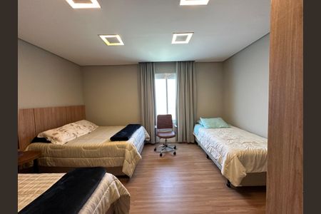 Casa de condomínio à venda com 1200m², 6 quartos e 7 vagasQuarto 2