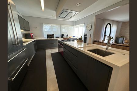 Casa de condomínio à venda com 1200m², 6 quartos e 7 vagasCozinha