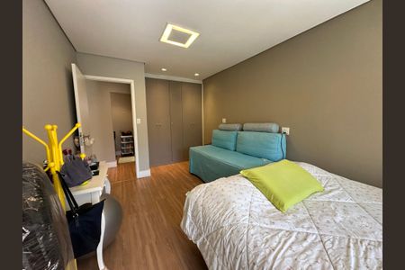 Casa de condomínio à venda com 1200m², 6 quartos e 7 vagasQuarto 3