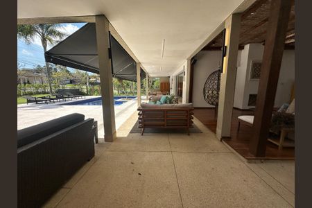 Casa de condomínio à venda com 1200m², 6 quartos e 7 vagasVaranda