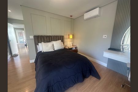 Casa de condomínio à venda com 1200m², 6 quartos e 7 vagasSuíte 3