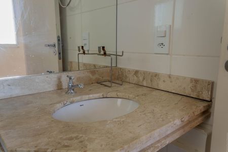Apartamento para alugar com 60m², 3 quartos e 1 vagaBanheiro da Suíte 1