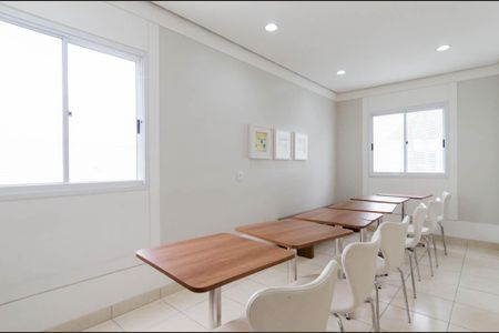 Apartamento para alugar com 60m², 3 quartos e 1 vagaÁrea comum