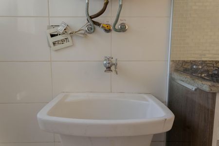 Apartamento para alugar com 60m², 3 quartos e 1 vagaÁrea de Serviço