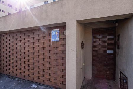 Apartamento para alugar com 142m², 3 quartos e 1 vaga Apartamento para alugar com 142m², 3 quartos e 1 vagaFachada
