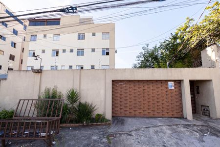 Apartamento para alugar com 142m², 3 quartos e 1 vaga Apartamento para alugar com 142m², 3 quartos e 1 vagaFachada