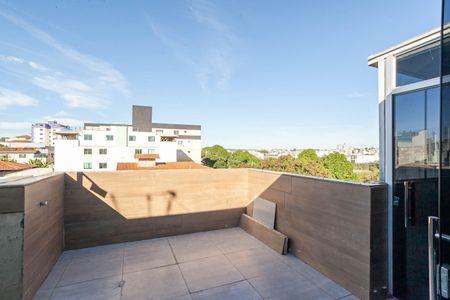 Apartamento para alugar com 142m², 3 quartos e 1 vaga Apartamento para alugar com 142m², 3 quartos e 1 vagaCobertura