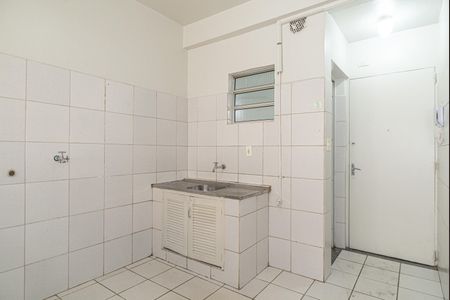 Studio para alugar com 30m², 1 quarto e sem vaga Studio para alugar com 30m², 1 quarto e sem vagaSala/Cozinha