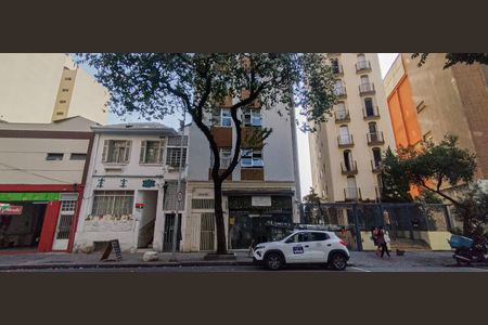 Studio para alugar com 30m², 1 quarto e sem vaga Studio para alugar com 30m², 1 quarto e sem vagaFachada