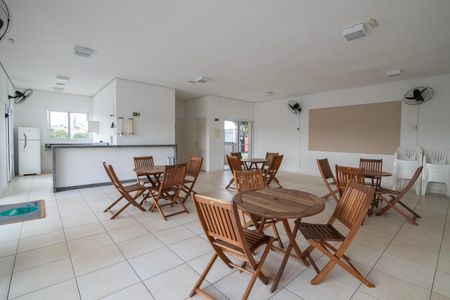 Apartamento para alugar com 50m², 2 quartos e 1 vagaÁrea Comum - Salão de Festas